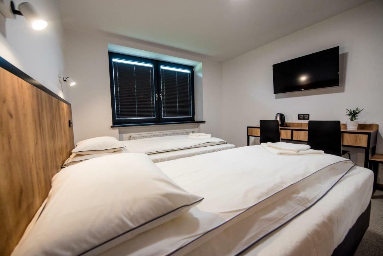 Sport Rooms 斯巴拉 外观 照片