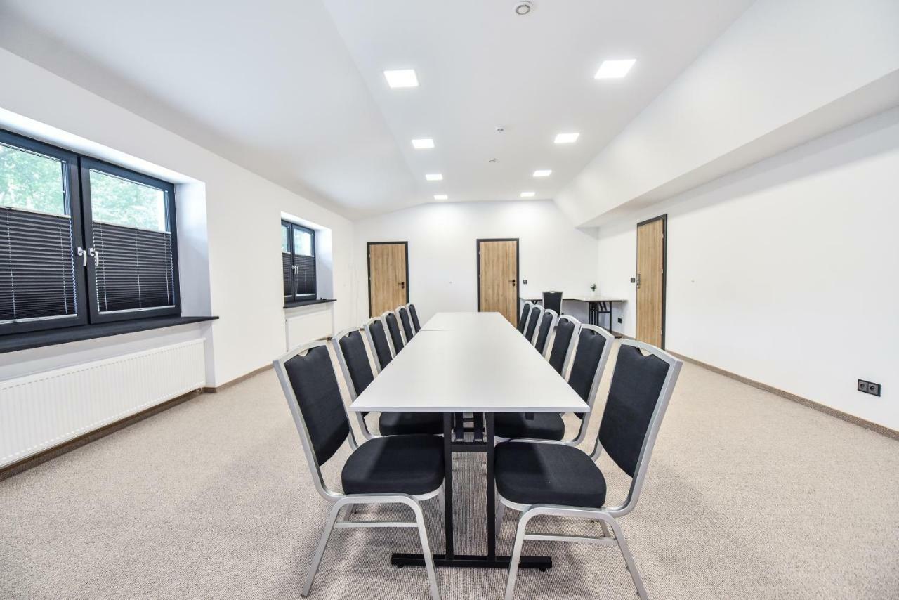 Sport Rooms 斯巴拉 外观 照片